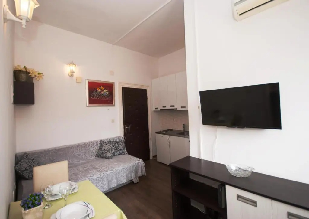 Apartments Angie