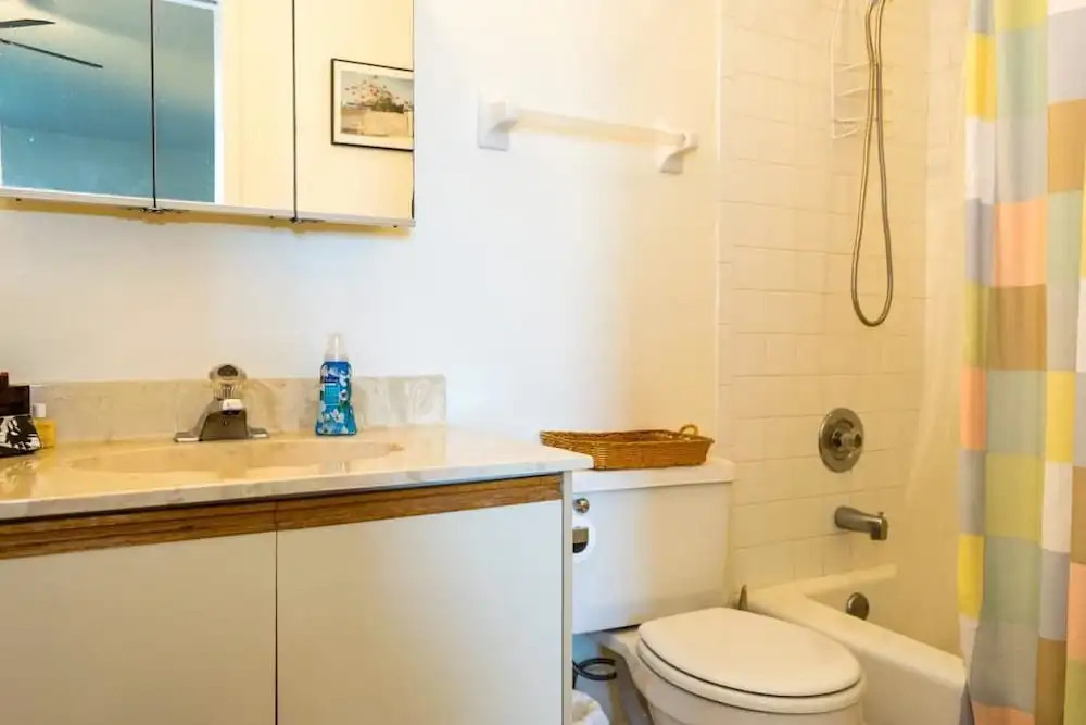 Cove at Sandy Pointe Unit 202a