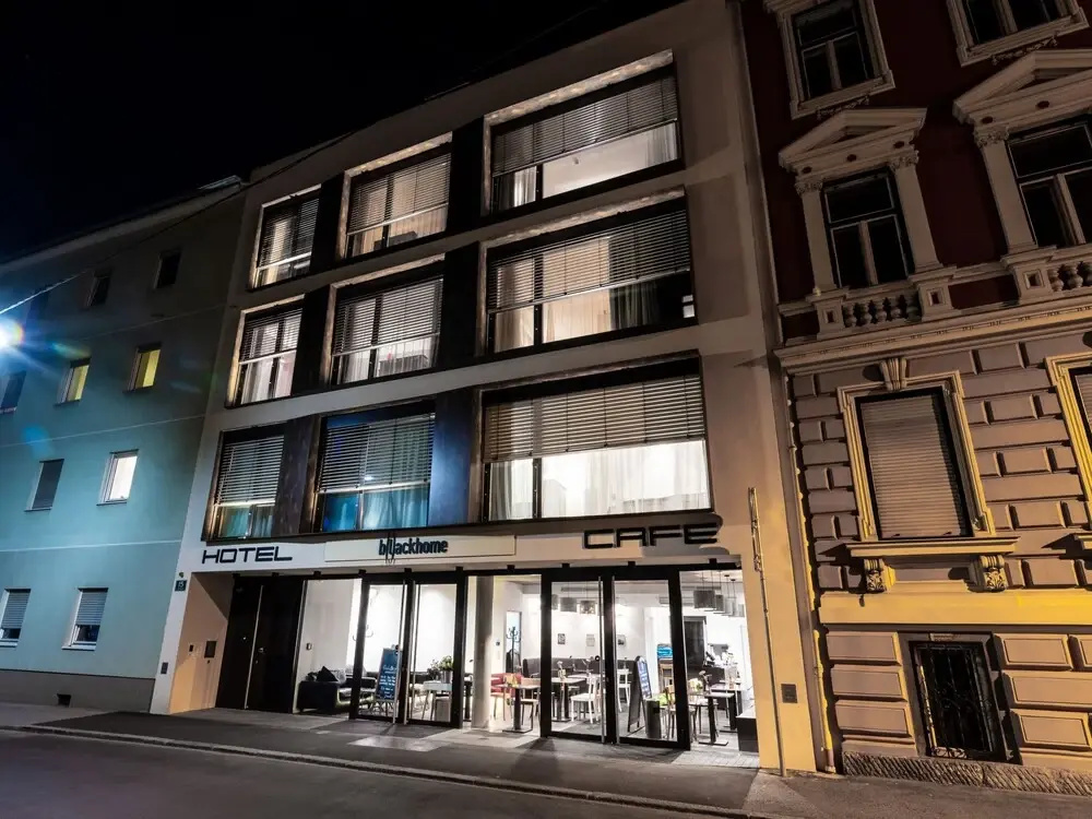 Blackhome Graz I contactless check-in