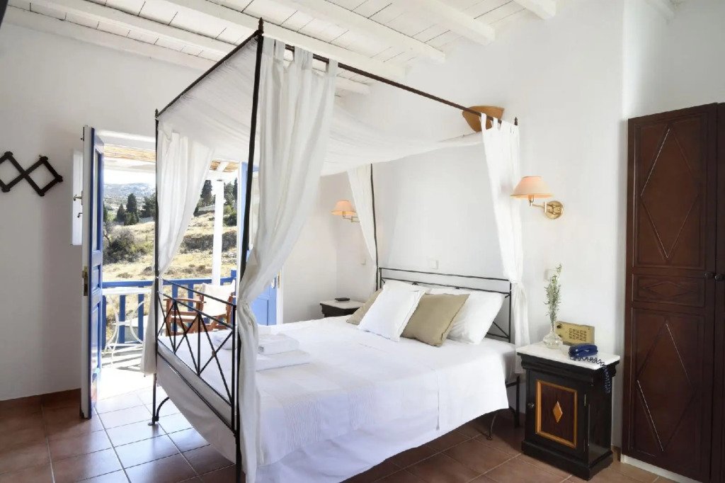 Lefkes Village Living