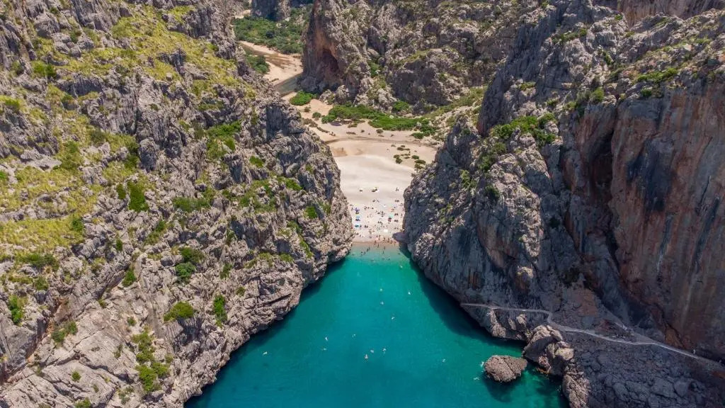 Cas Pastor by Villas Tramuntana