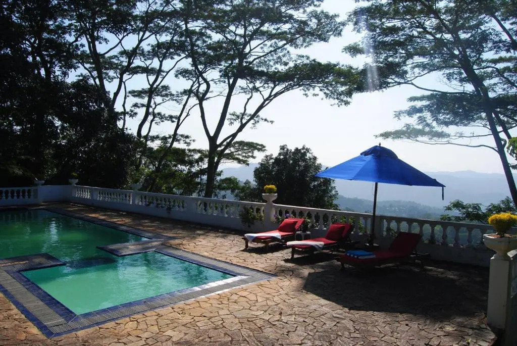 Ashburnham Estate-98 Acre Tea Estate with Private Waterfalls