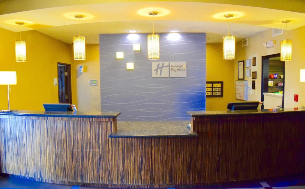 Holiday Inn Express & Suites San Antonio NW near SeaWorld by IHG