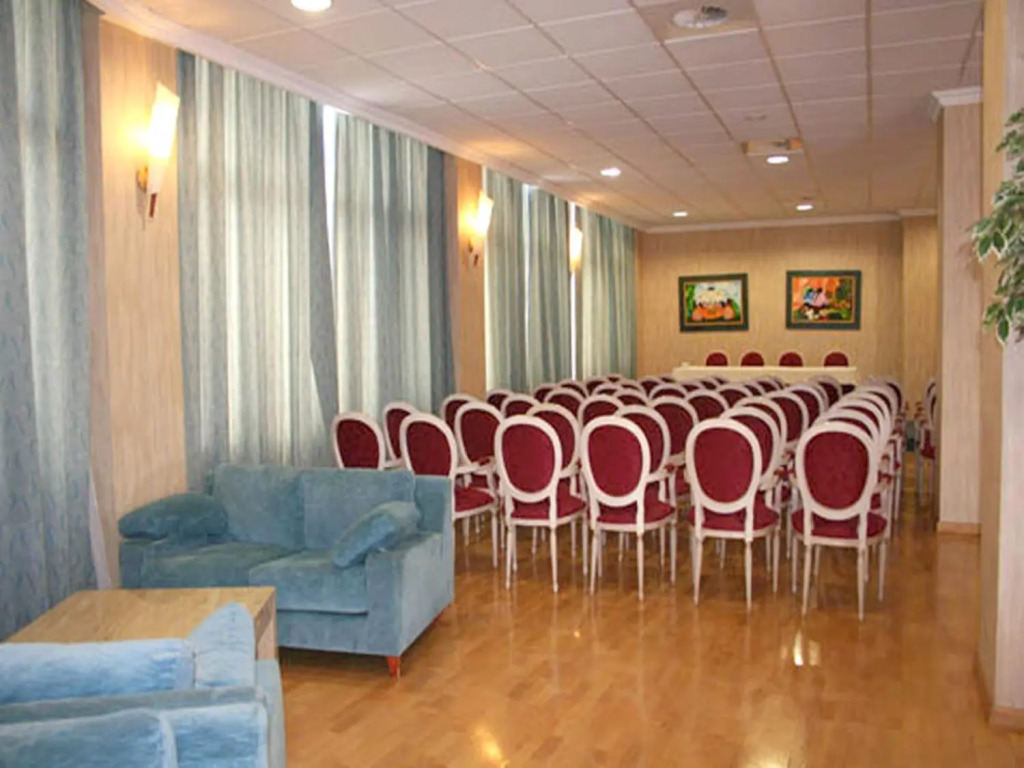 Hotel Vila-real Palace