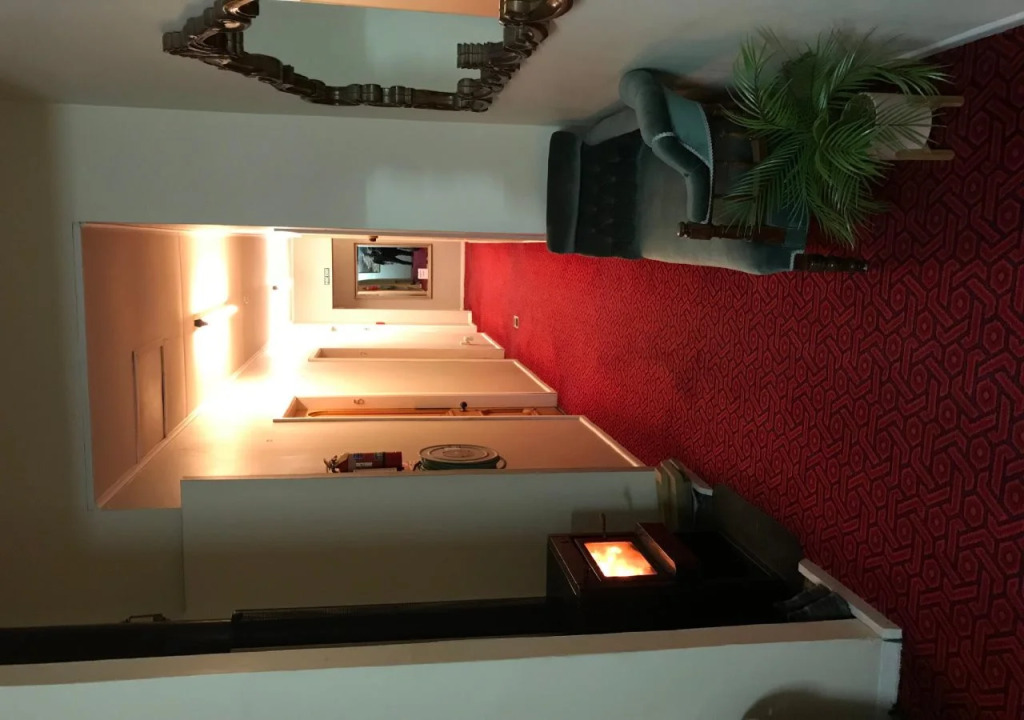 Admirals Lodge
