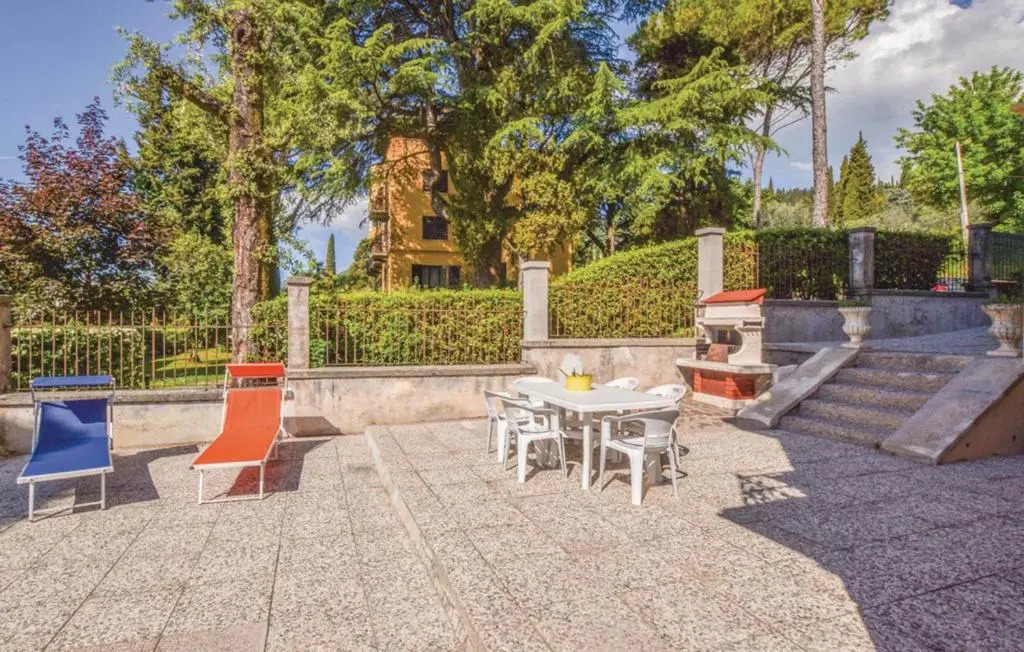 Appartamento casa vacanza Villa Paolina T02095