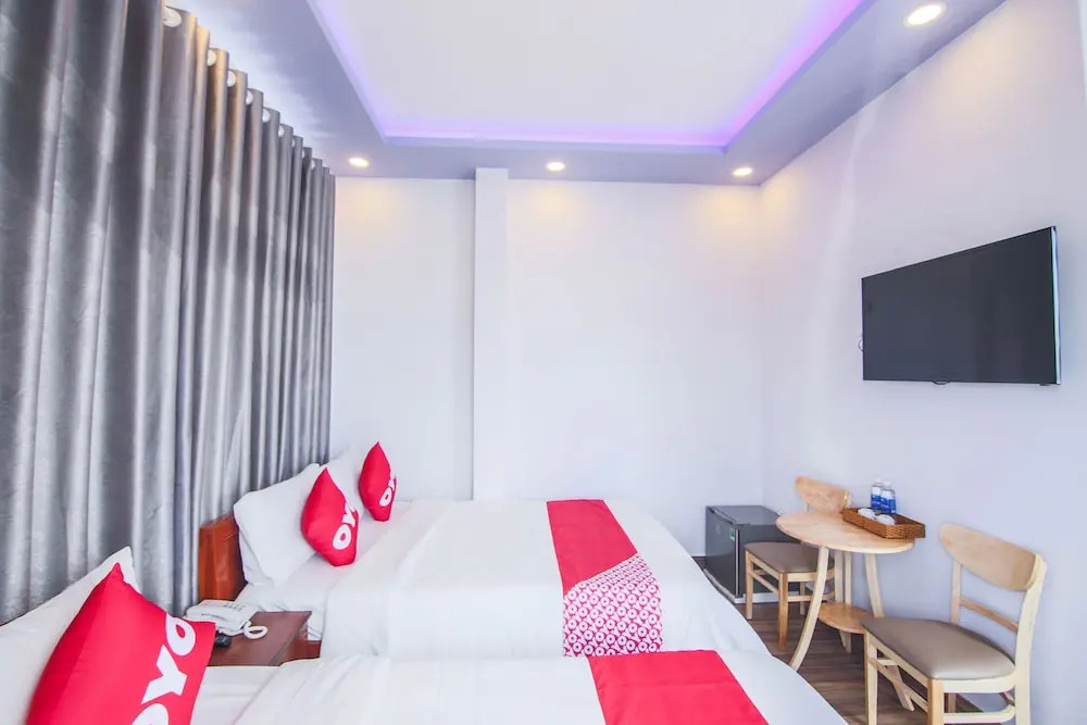 Thy Thy Hotel