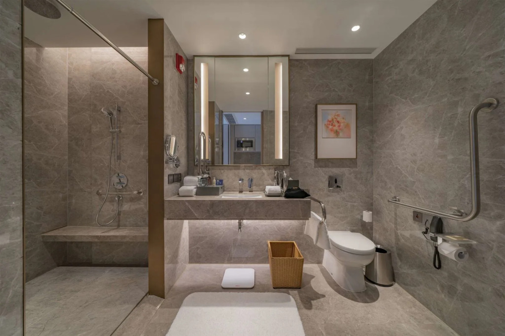 DoubleTree by Hilton Shenzhen Nanshan Hotel & Residences