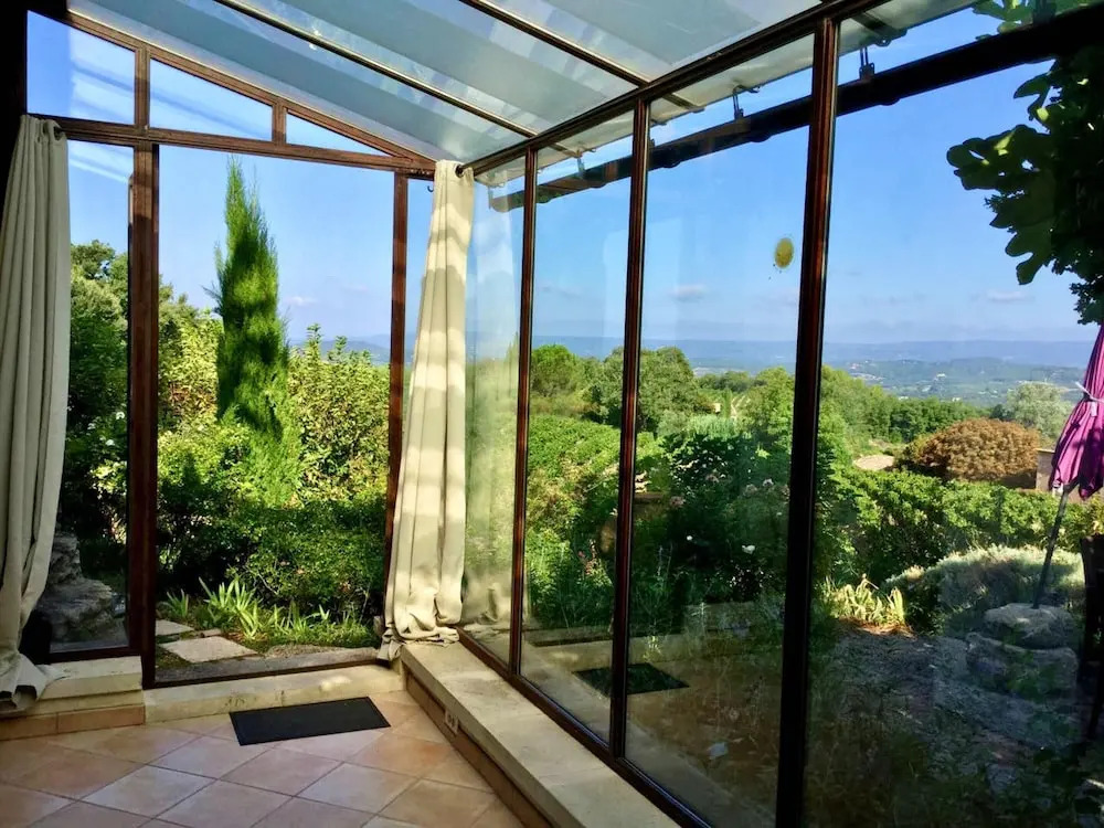 Villa with 8 Bedrooms in Bonnieux, with Wonderful Mountain View, Private Pool, Furnished Garden
