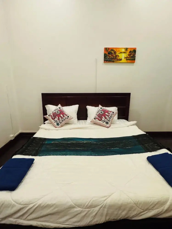 Platinum Haven Hostel & Gardens