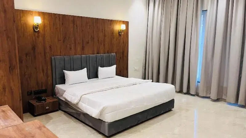 Gaurison Hotel and Resorts