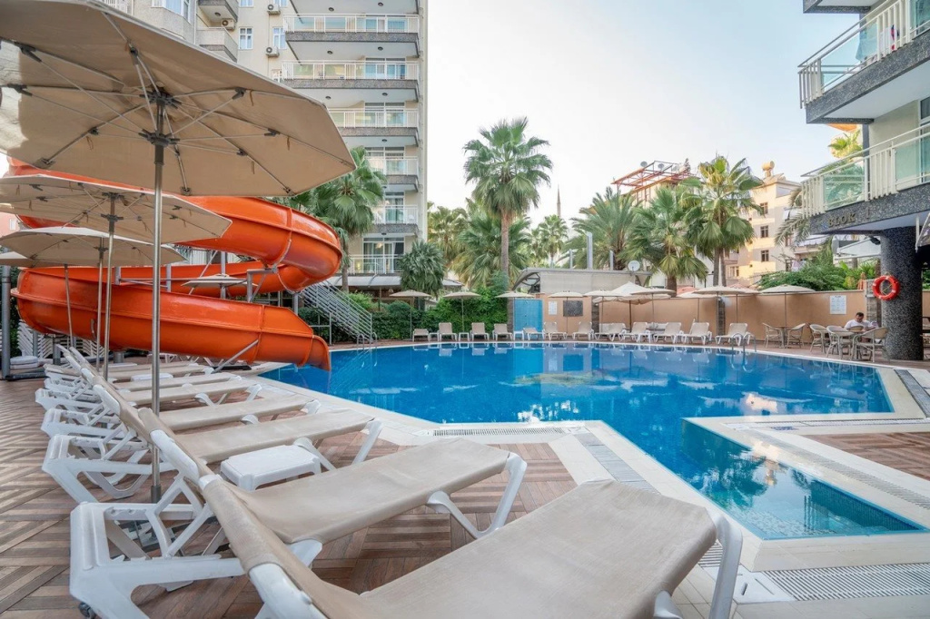 Carmen Suite Hotel