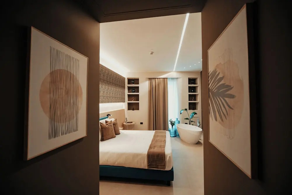 Lumia Hotel