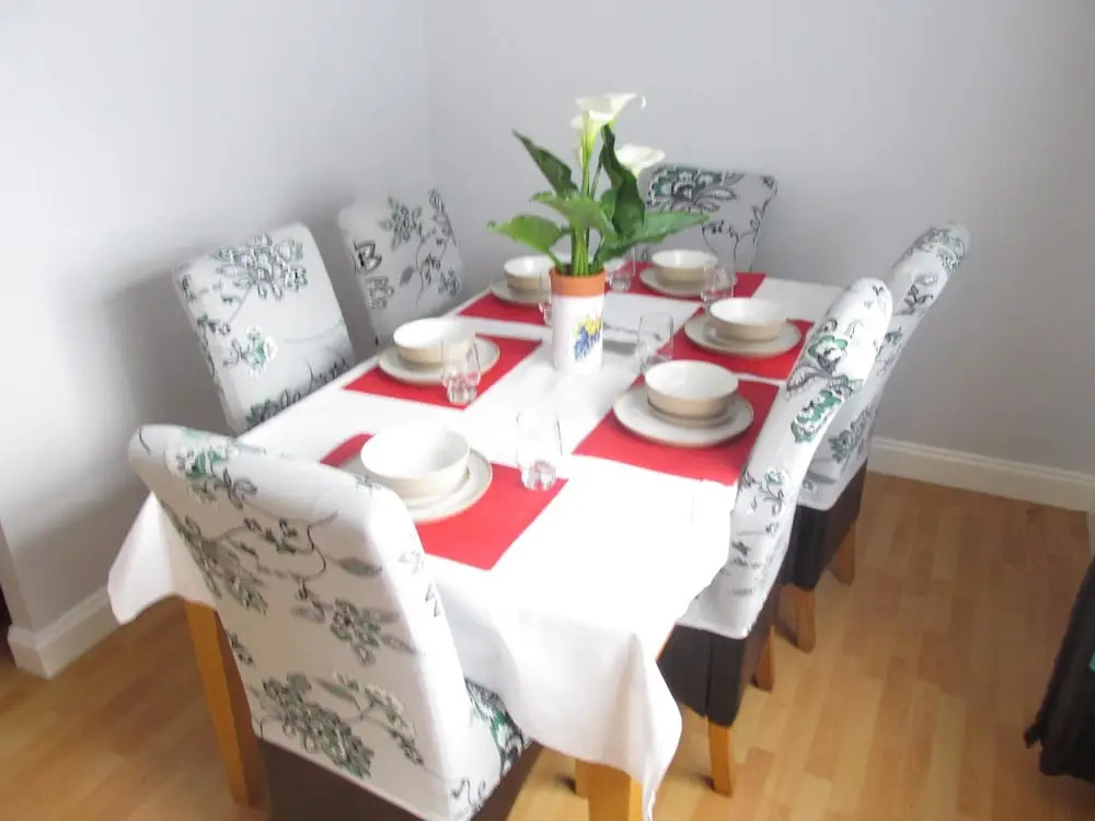 Chelsea House-Huku Kwetu Dunstable-3 Bedroom House-Garden-Free Wifi-Private parking