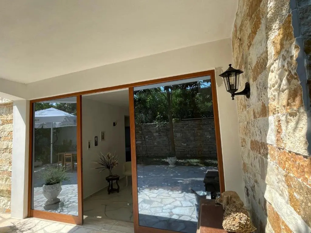 Xhos Forest Guest House