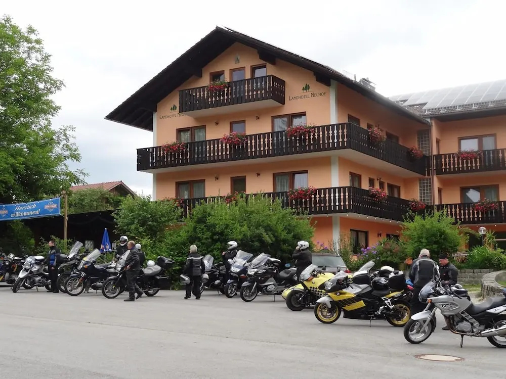 Landhotel Neuhof