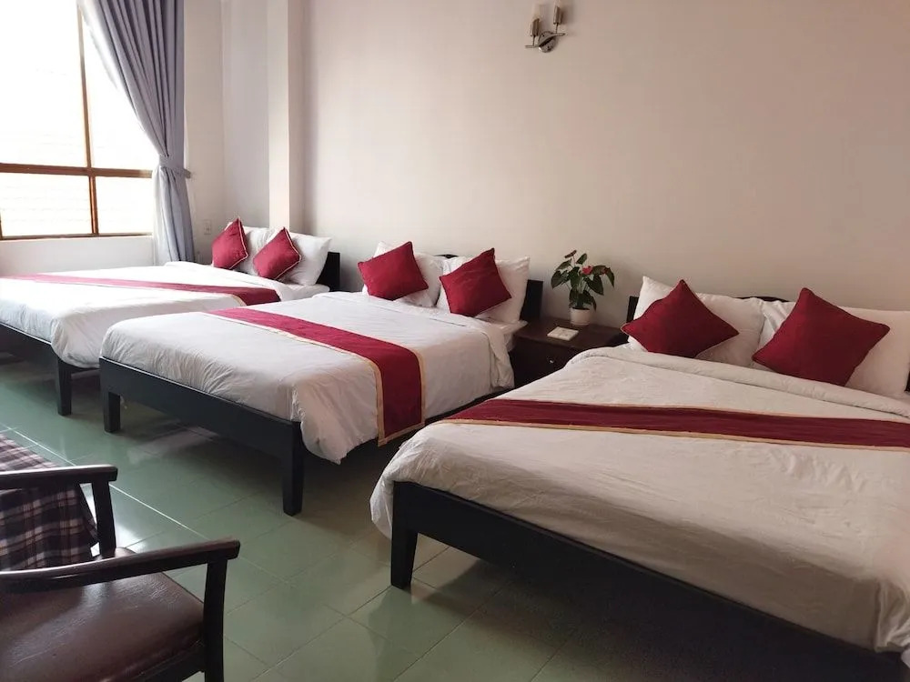 Y Lan Hotel Dalat