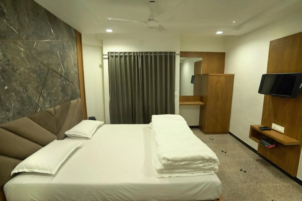 Hotel Shertown