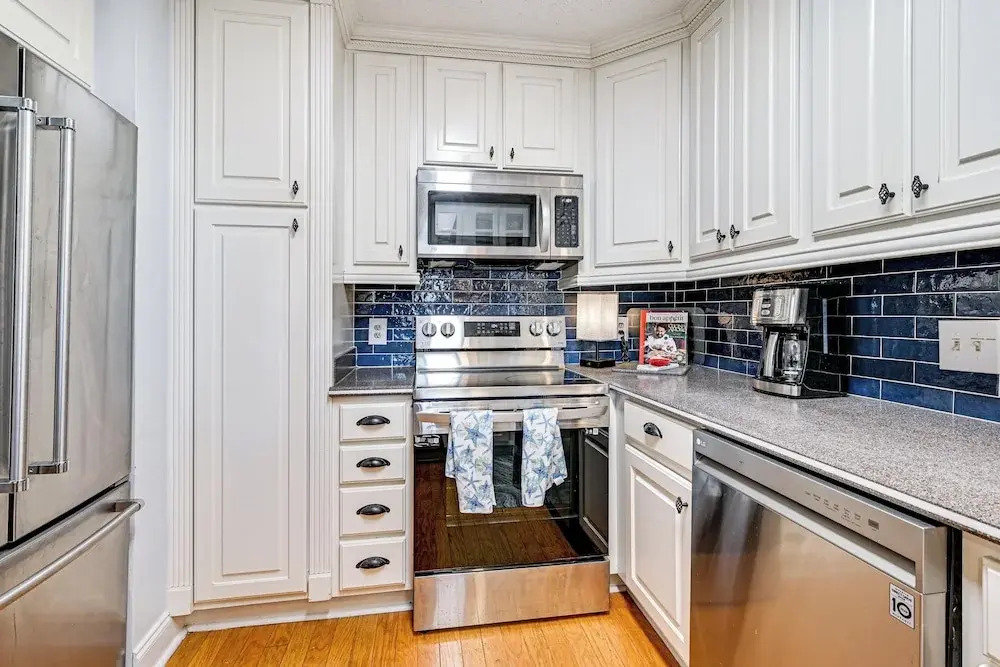 Ocean Access & Balcony: Surfside Beach Condo