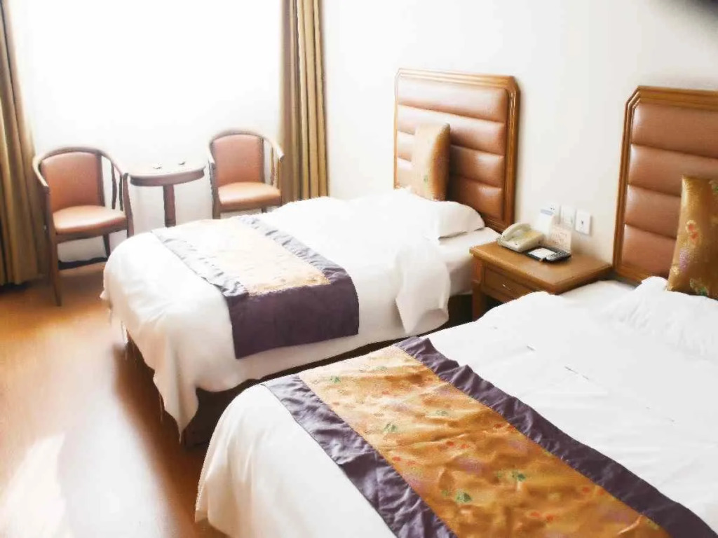 Yantai Qingzhou Hotel