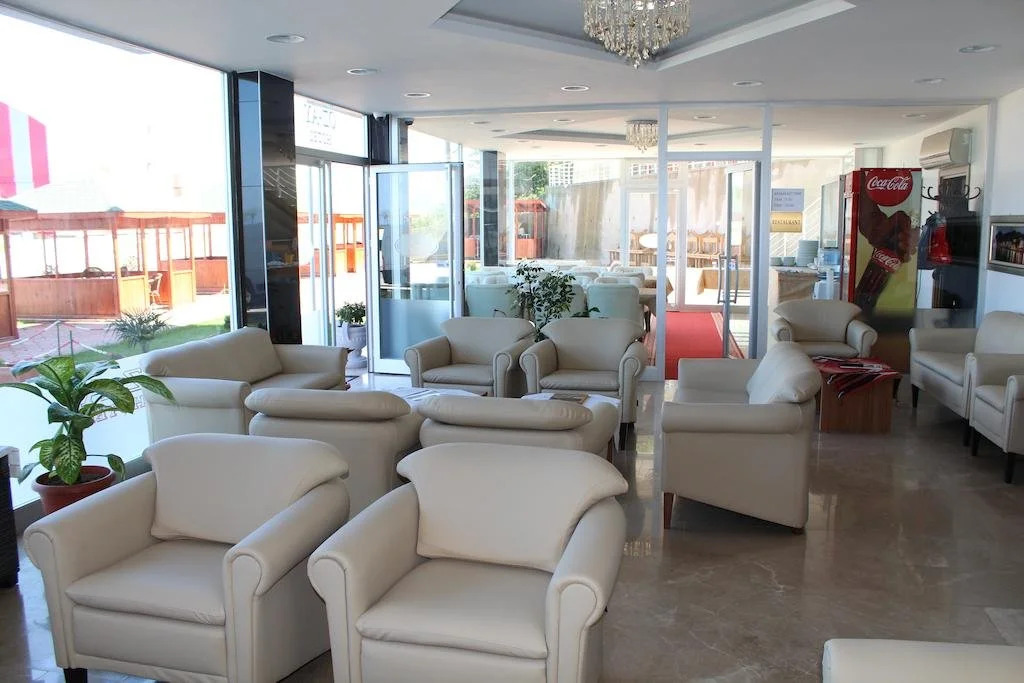 Oz-Ay Hotel