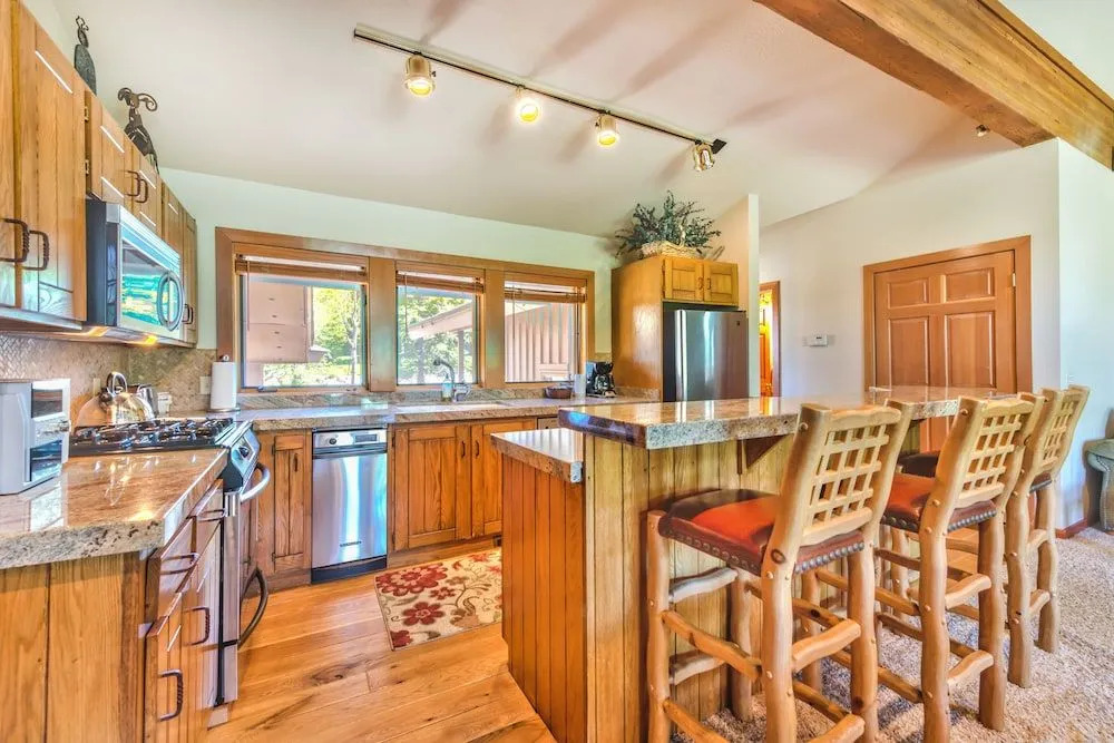 Deer Valley Enclave 28