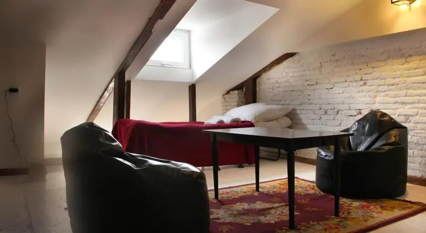 Vera Loft