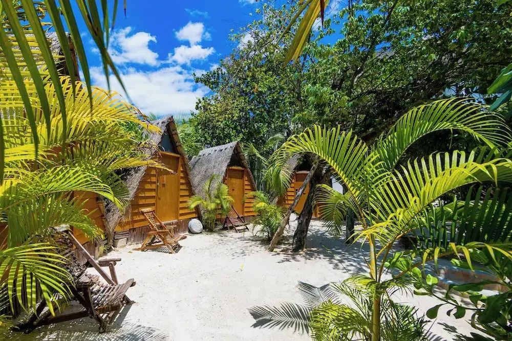 Mía Tulum Beachfront Resort - Ocean View Suites and Beach Club