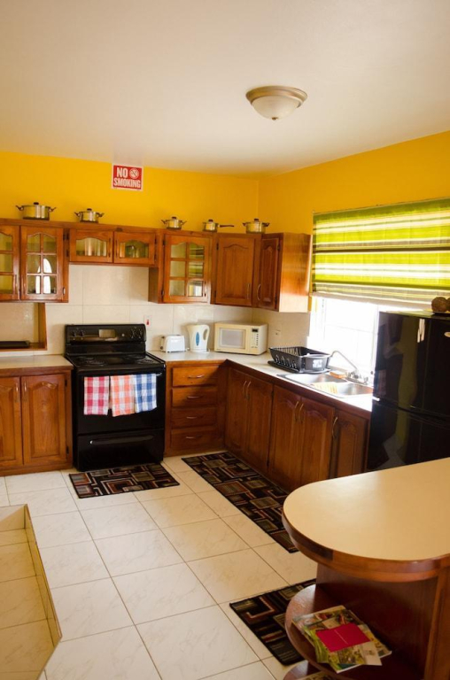 4 BR Villa close to Golf Club - Montego Bay - PRJ 1239
