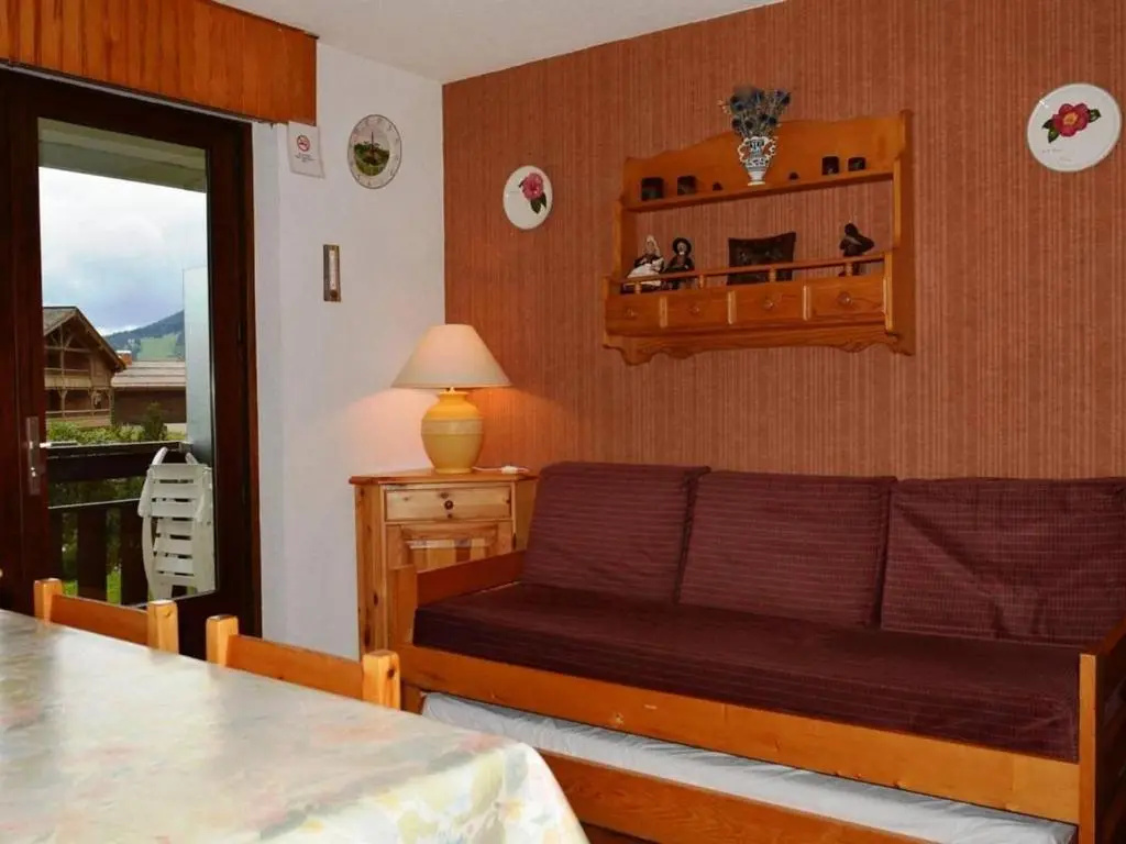 Appartement cosy au pied des pistes - 4 pers, parking - FR-1-241-168