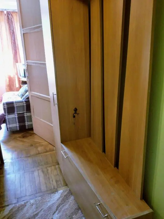 Kvartira na Agrba 1 KV 10 okolo morja