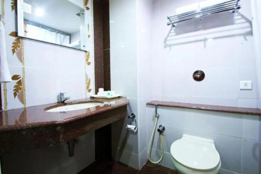 Hotel Geetanjali Buddha Resort By WB Inn