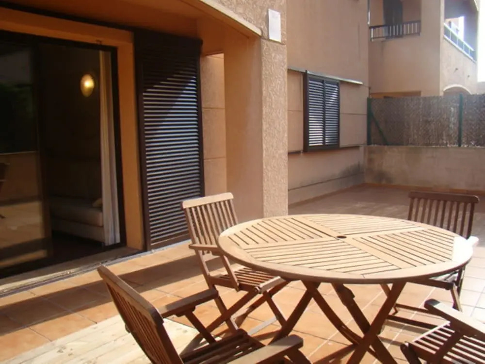 Confortable Bajo de 2 habitaciones Marina Sant Jordi