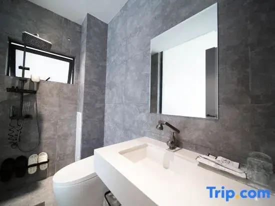 Yanmo · Vista｜Panoramic Sky Garden Overlooking Cangshan & Erhai – Boutique Retreat (South Gate)