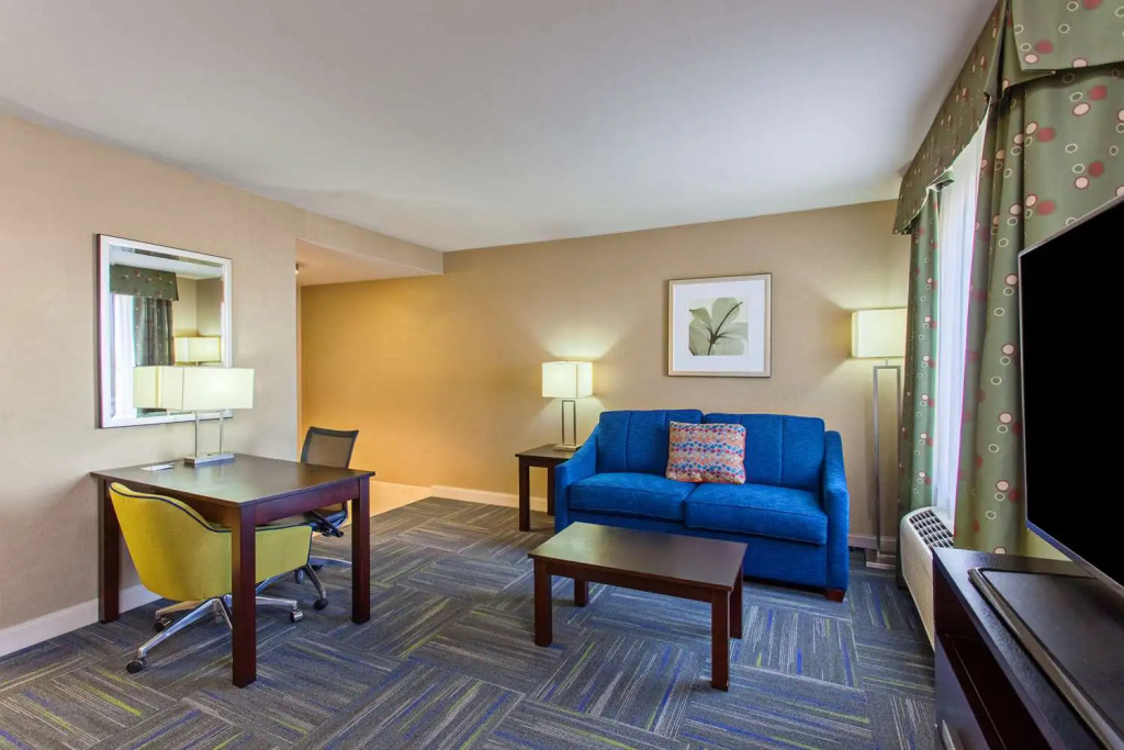 Hampton Inn and Suites Merced
