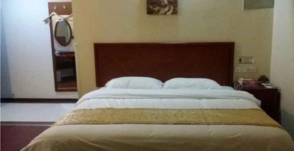 GreenTree Inn HeBei ZhangJiaKou HuaiLai ShaCheng North XinXing Road YongAn Street Express Hotel