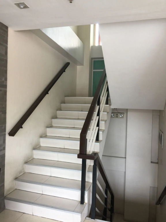 Canberry Hotel