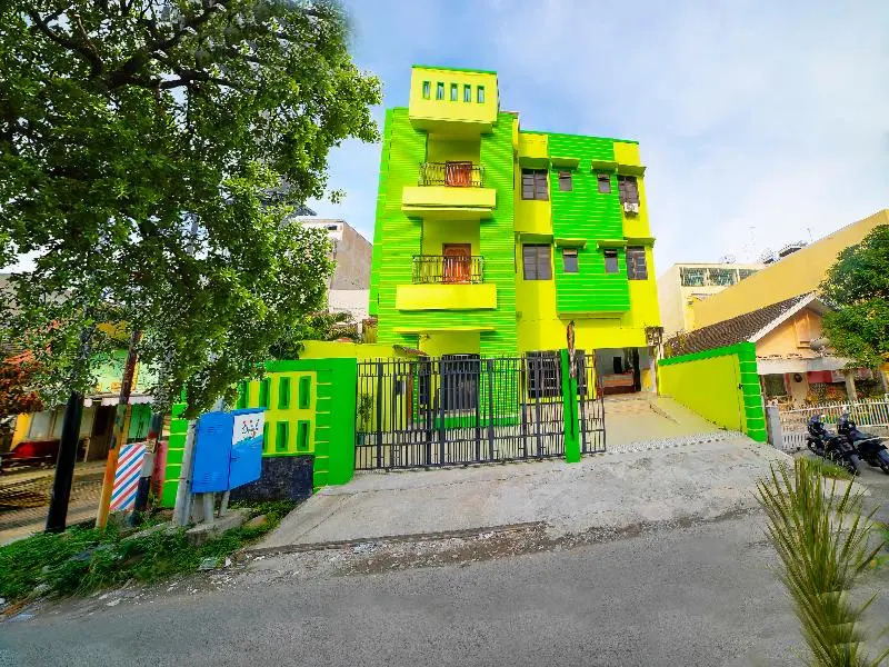 OYO 91283 Sg Premium Guest House