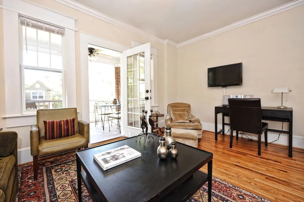 The Home Collection CLT: Kirkwood Avenue
