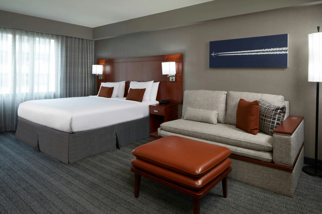 Courtyard by Marriott Los Angeles LAX / Century Boulevard