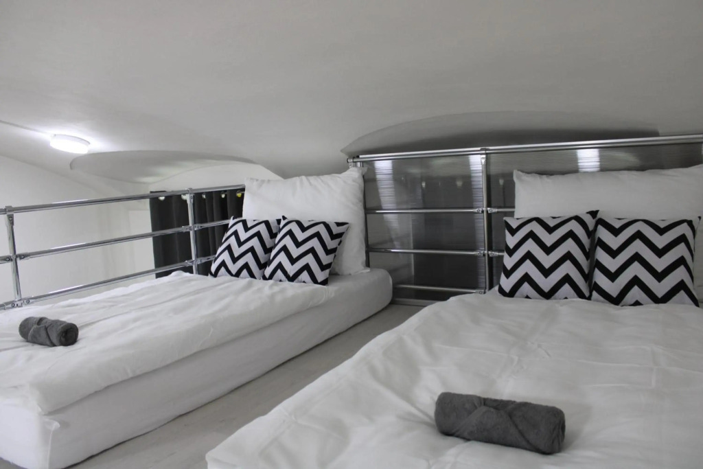 LYLY APARTMENT - Parkování Zdarma - U centra