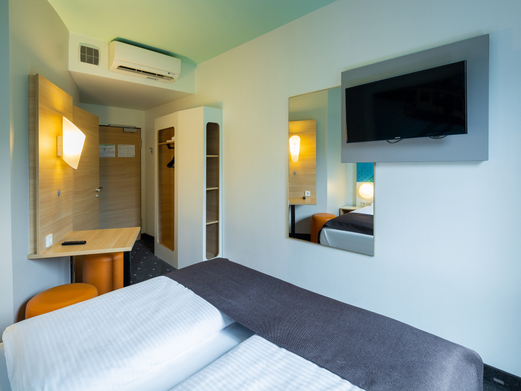 B&B HOTEL Wuppertal City-Süd