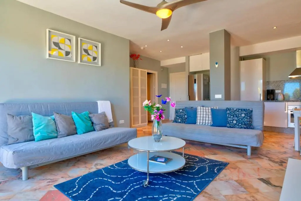 Romana playa 805 Apartment by GHR Rentals