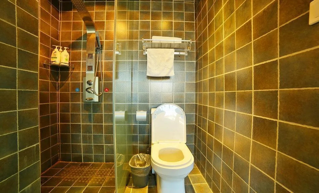 Huashen Hotel