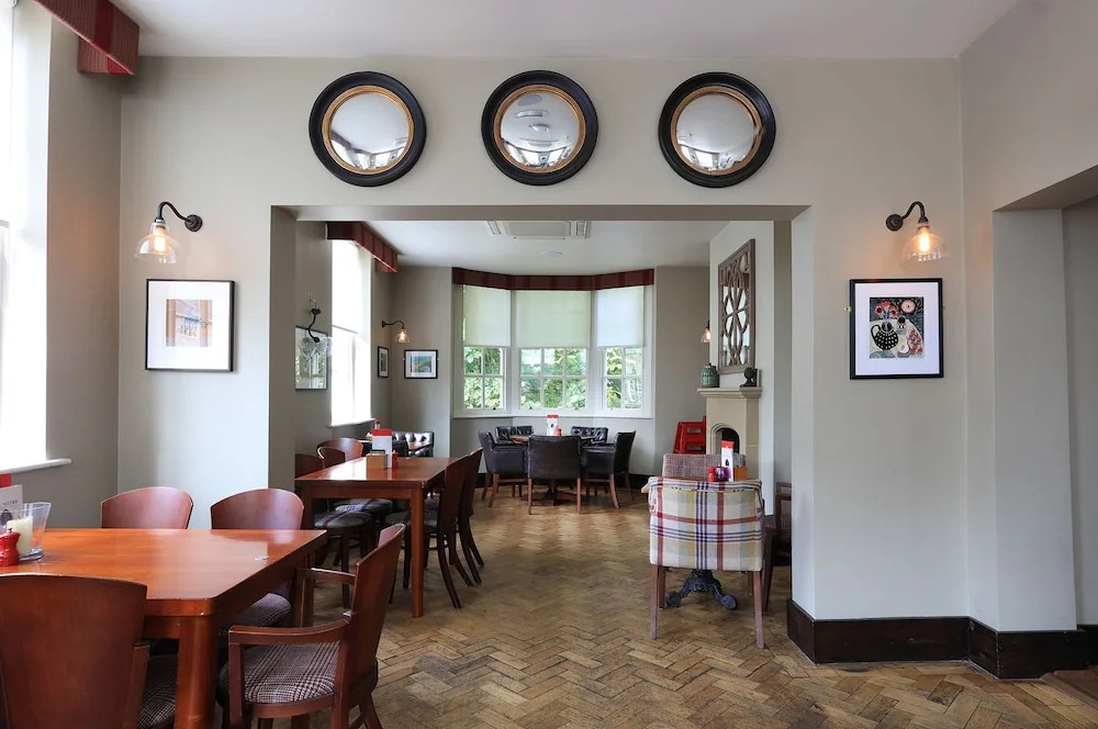 The Mitre Inn