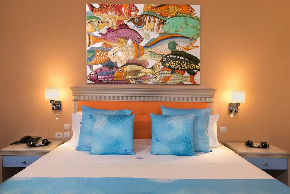 Tropical Hotel Seafront Boutique