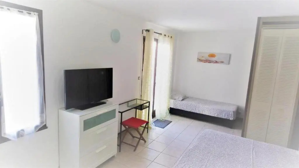 Studio a Palavas les Flots a 40 m de la plage avec terrasse amenagee et wifi