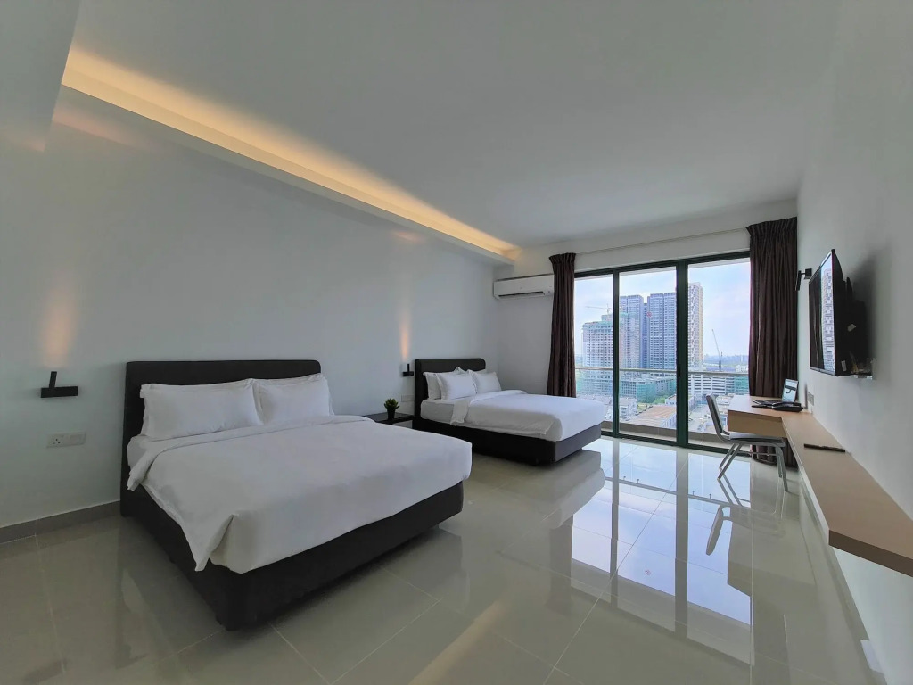 Swan Garden Resort Hotel