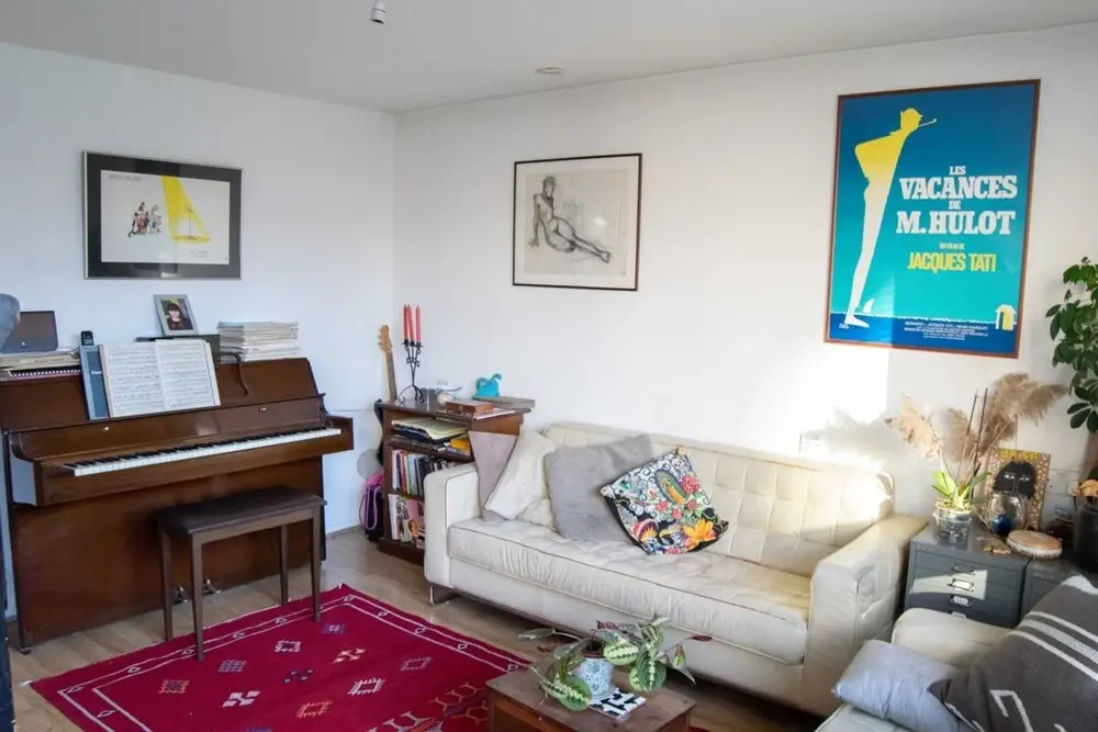 1 Bedroom Flat near DLR