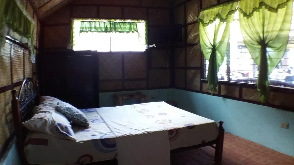 Overview Hostel